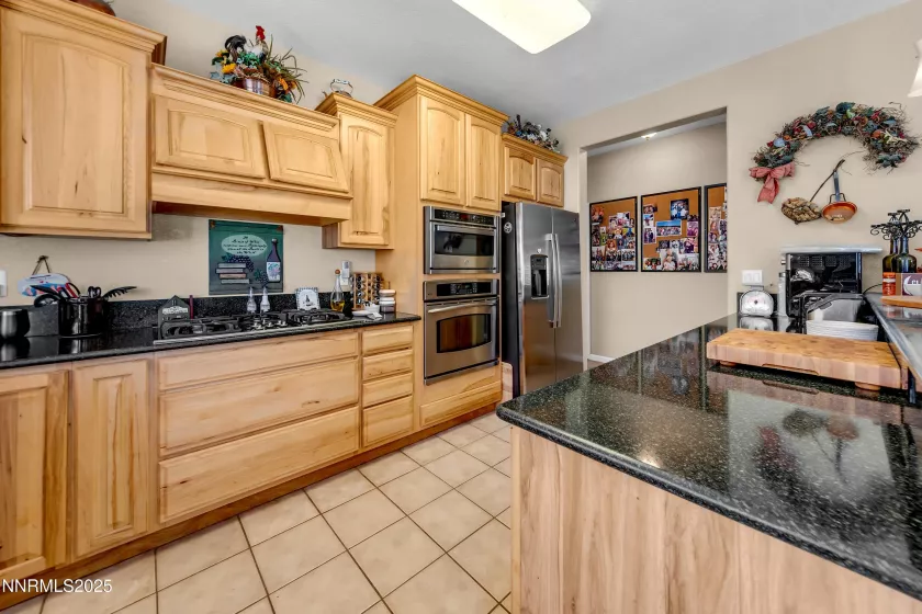 6131 Mia Vista, Reno, Nevada 89502, 4 Bedrooms Bedrooms, ,2 BathroomsBathrooms,Residential,Residential,Mia Vista,250056063