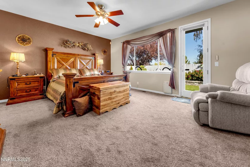 6131 Mia Vista, Reno, Nevada 89502, 4 Bedrooms Bedrooms, ,2 BathroomsBathrooms,Residential,Residential,Mia Vista,250056063