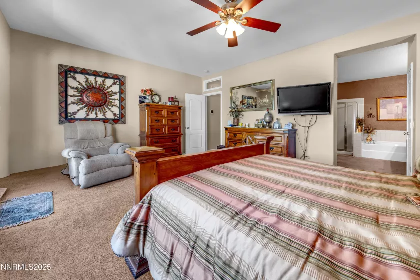 6131 Mia Vista, Reno, Nevada 89502, 4 Bedrooms Bedrooms, ,2 BathroomsBathrooms,Residential,Residential,Mia Vista,250056063