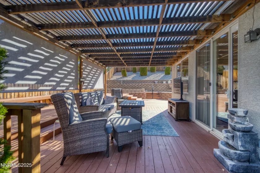 6131 Mia Vista, Reno, Nevada 89502, 4 Bedrooms Bedrooms, ,2 BathroomsBathrooms,Residential,Residential,Mia Vista,250056063