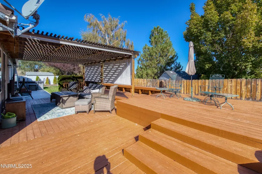 6131 Mia Vista, Reno, Nevada 89502, 4 Bedrooms Bedrooms, ,2 BathroomsBathrooms,Residential,Residential,Mia Vista,250056063