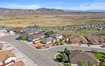 1037 Sunburst, Reno, Nevada 89509, 4 Bedrooms Bedrooms, ,4 BathroomsBathrooms,Residential,Residential,Sunburst,250056067