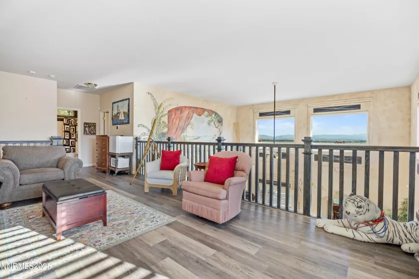 1037 Sunburst, Reno, Nevada 89509, 4 Bedrooms Bedrooms, ,4 BathroomsBathrooms,Residential,Residential,Sunburst,250056067
