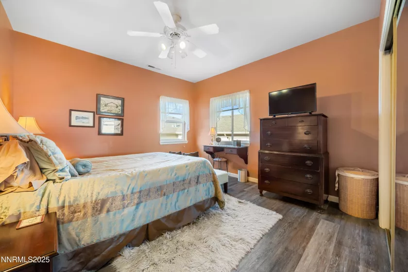 1037 Sunburst, Reno, Nevada 89509, 4 Bedrooms Bedrooms, ,4 BathroomsBathrooms,Residential,Residential,Sunburst,250056067