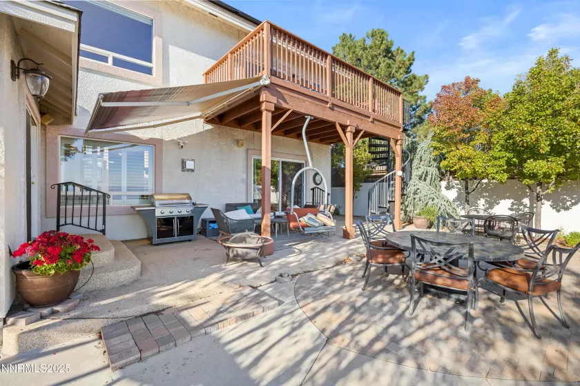 1037 Sunburst, Reno, Nevada 89509, 4 Bedrooms Bedrooms, ,4 BathroomsBathrooms,Residential,Residential,Sunburst,250056067
