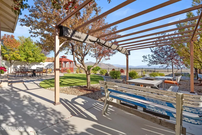 1037 Sunburst, Reno, Nevada 89509, 4 Bedrooms Bedrooms, ,4 BathroomsBathrooms,Residential,Residential,Sunburst,250056067