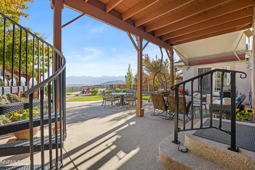 1037 Sunburst, Reno, Nevada 89509, 4 Bedrooms Bedrooms, ,4 BathroomsBathrooms,Residential,Residential,Sunburst,250056067
