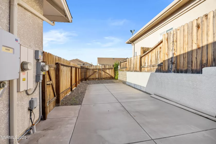 1037 Sunburst, Reno, Nevada 89509, 4 Bedrooms Bedrooms, ,4 BathroomsBathrooms,Residential,Residential,Sunburst,250056067