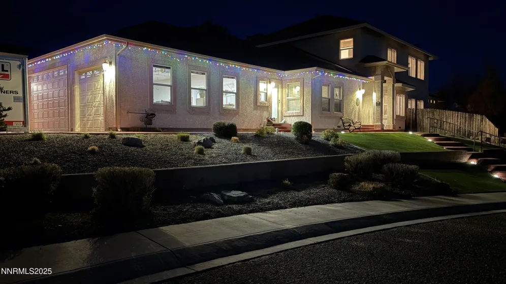 1037 Sunburst, Carson City, Nevada 89705, 4 Bedrooms Bedrooms, ,4 BathroomsBathrooms,Residential,Residential,Sunburst,250056067