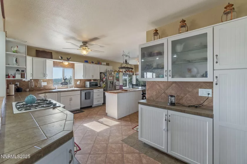 11255 Fulkerson, Fallon, Nevada 89406, 4 Bedrooms Bedrooms, ,3 BathroomsBathrooms,Residential,Residential,Fulkerson,250056068