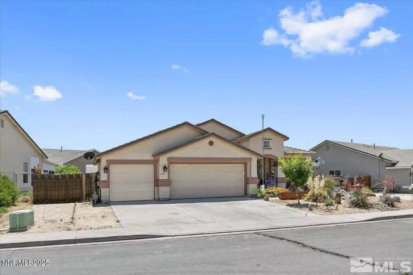 1625 Picetti, Fernley, Nevada 89408, 4 Bedrooms Bedrooms, ,2 BathroomsBathrooms,Residential,Residential,Picetti,250056069