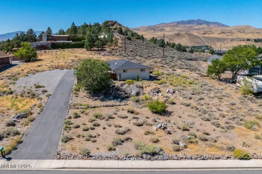 3495 Comstock, Reno, Nevada 89512, 2 Bedrooms Bedrooms, ,2 BathroomsBathrooms,Residential,Residential,Comstock,250056072