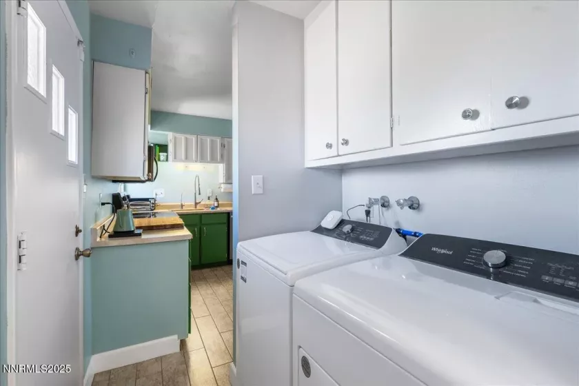 3495 Comstock, Reno, Nevada 89512, 2 Bedrooms Bedrooms, ,2 BathroomsBathrooms,Residential,Residential,Comstock,250056072