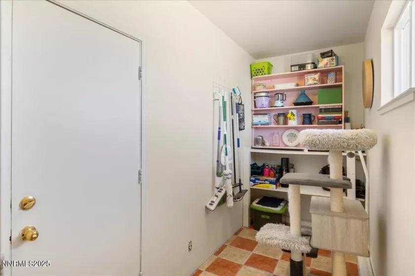 3495 Comstock, Reno, Nevada 89512, 2 Bedrooms Bedrooms, ,2 BathroomsBathrooms,Residential,Residential,Comstock,250056072