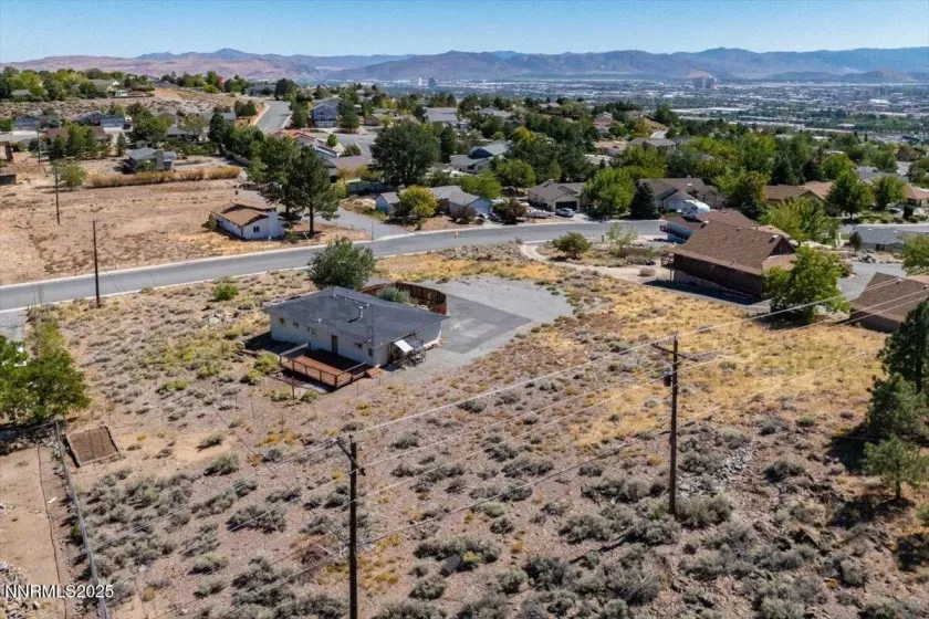 3495 Comstock, Reno, Nevada 89512, 2 Bedrooms Bedrooms, ,2 BathroomsBathrooms,Residential,Residential,Comstock,250056072
