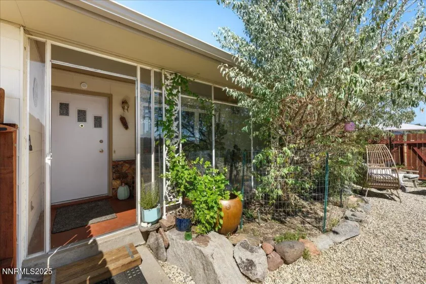 3495 Comstock, Reno, Nevada 89512, 2 Bedrooms Bedrooms, ,2 BathroomsBathrooms,Residential,Residential,Comstock,250056072