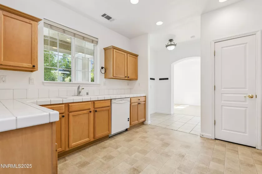 1686 Minden Village, Minden, Nevada 89423, 3 Bedrooms Bedrooms, ,3 BathroomsBathrooms,Residential,Residential,Minden Village,250056071