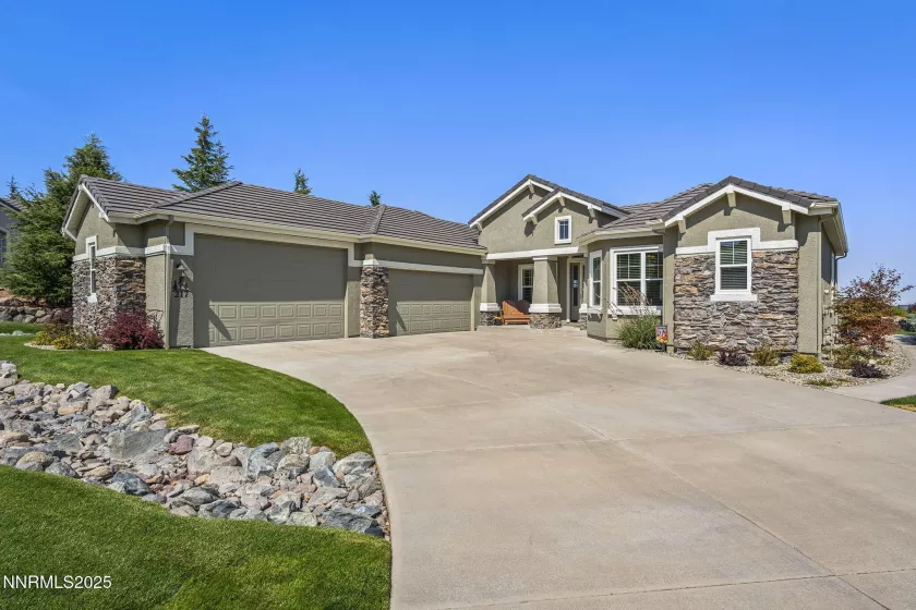 217 Snow Creek, Reno, Nevada 89511, 4 Bedrooms Bedrooms, ,3 BathroomsBathrooms,Residential,Residential,Snow Creek,250056073