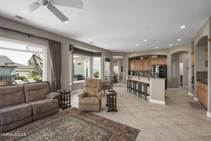 217 Snow Creek, Reno, Nevada 89511, 4 Bedrooms Bedrooms, ,3 BathroomsBathrooms,Residential,Residential,Snow Creek,250056073