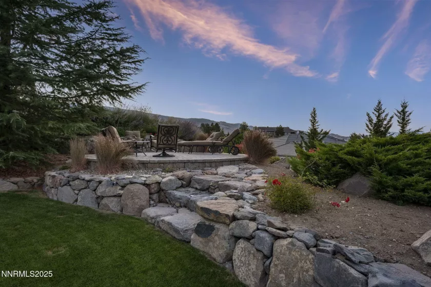 217 Snow Creek, Reno, Nevada 89511, 4 Bedrooms Bedrooms, ,3 BathroomsBathrooms,Residential,Residential,Snow Creek,250056073