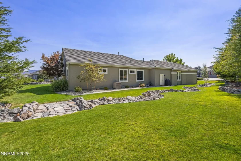 217 Snow Creek, Reno, Nevada 89511, 4 Bedrooms Bedrooms, ,3 BathroomsBathrooms,Residential,Residential,Snow Creek,250056073