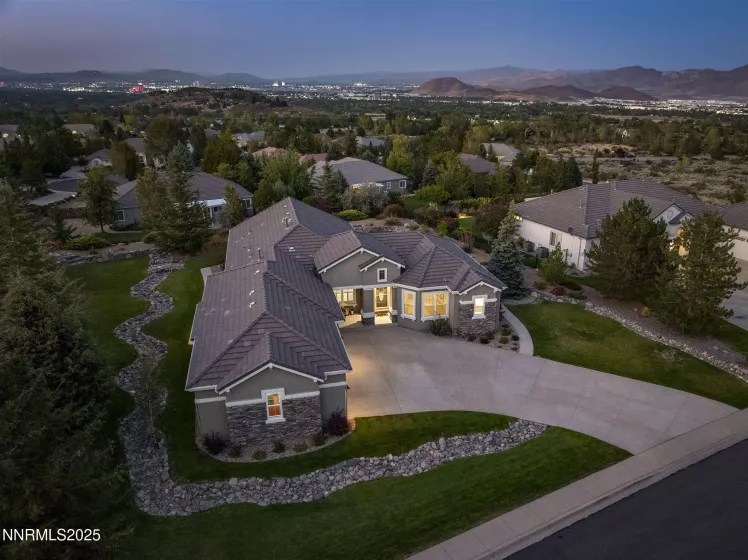 217 Snow Creek, Reno, Nevada 89511, 4 Bedrooms Bedrooms, ,3 BathroomsBathrooms,Residential,Residential,Snow Creek,250056073