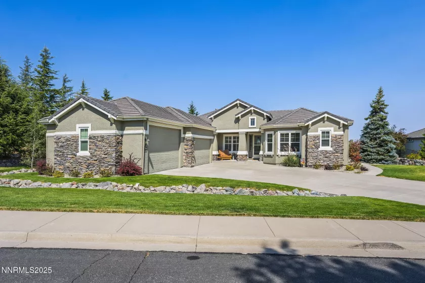 217 Snow Creek, Reno, Nevada 89511, 4 Bedrooms Bedrooms, ,3 BathroomsBathrooms,Residential,Residential,Snow Creek,250056073