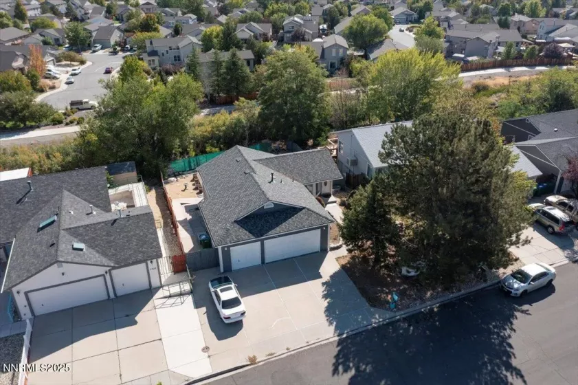 7290 Pah Rah, Sparks, Nevada 89436, 4 Bedrooms Bedrooms, ,3 BathroomsBathrooms,Residential,Residential,Pah Rah,250056104