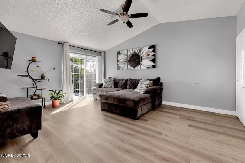 7290 Pah Rah, Sparks, Nevada 89436, 4 Bedrooms Bedrooms, ,3 BathroomsBathrooms,Residential,Residential,Pah Rah,250056104