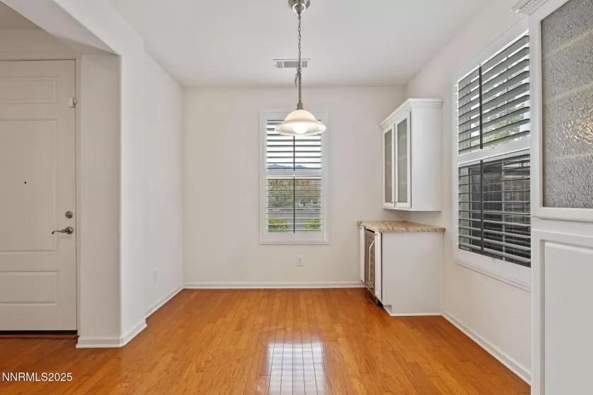 1170 Cliff Park, Reno, Nevada 89523, 3 Bedrooms Bedrooms, ,2 BathroomsBathrooms,Residential,Residential,Cliff Park,250056113