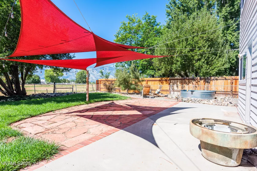 1494 Hussman, Gardnerville, Nevada 89410, 5 Bedrooms Bedrooms, ,3 BathroomsBathrooms,Residential,Residential,Hussman,250056116