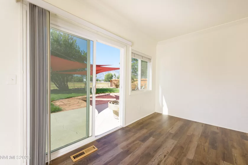 1494 Hussman, Gardnerville, Nevada 89410, 5 Bedrooms Bedrooms, ,3 BathroomsBathrooms,Residential,Residential,Hussman,250056116