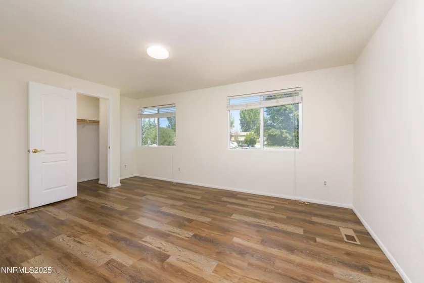 1494 Hussman, Gardnerville, Nevada 89410, 5 Bedrooms Bedrooms, ,3 BathroomsBathrooms,Residential,Residential,Hussman,250056116