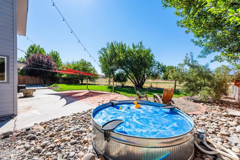 1494 Hussman, Gardnerville, Nevada 89410, 5 Bedrooms Bedrooms, ,3 BathroomsBathrooms,Residential,Residential,Hussman,250056116