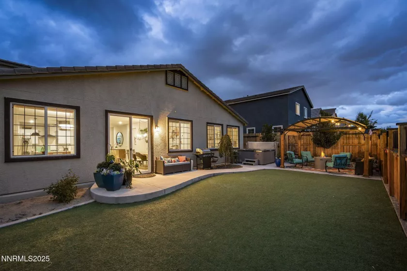 14242 Tuscan Sun, Reno, Nevada 89511, 4 Bedrooms Bedrooms, ,3 BathroomsBathrooms,Residential,Residential,Tuscan Sun,250056121