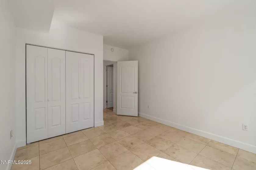 50 Sierra, Reno, Nevada 89501, 2 Bedrooms Bedrooms, ,2 BathroomsBathrooms,Residential,Residential,Sierra,250056123