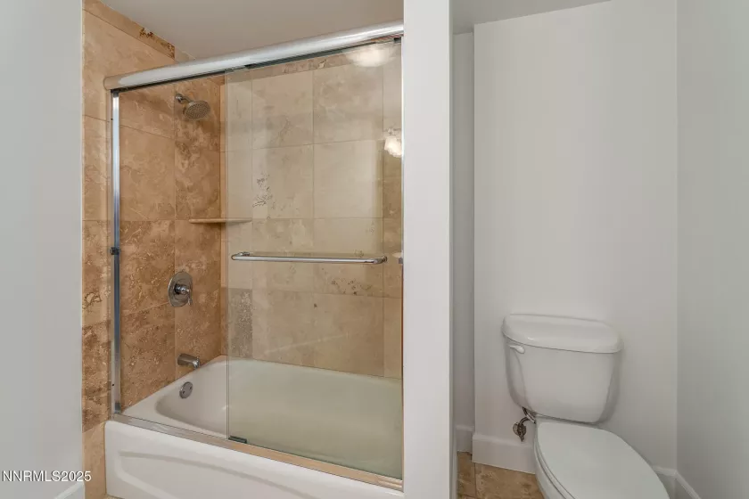 50 Sierra, Reno, Nevada 89501, 2 Bedrooms Bedrooms, ,2 BathroomsBathrooms,Residential,Residential,Sierra,250056123