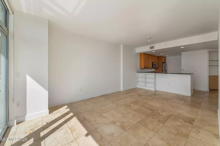 50 Sierra, Reno, Nevada 89501, 2 Bedrooms Bedrooms, ,2 BathroomsBathrooms,Residential,Residential,Sierra,250056123