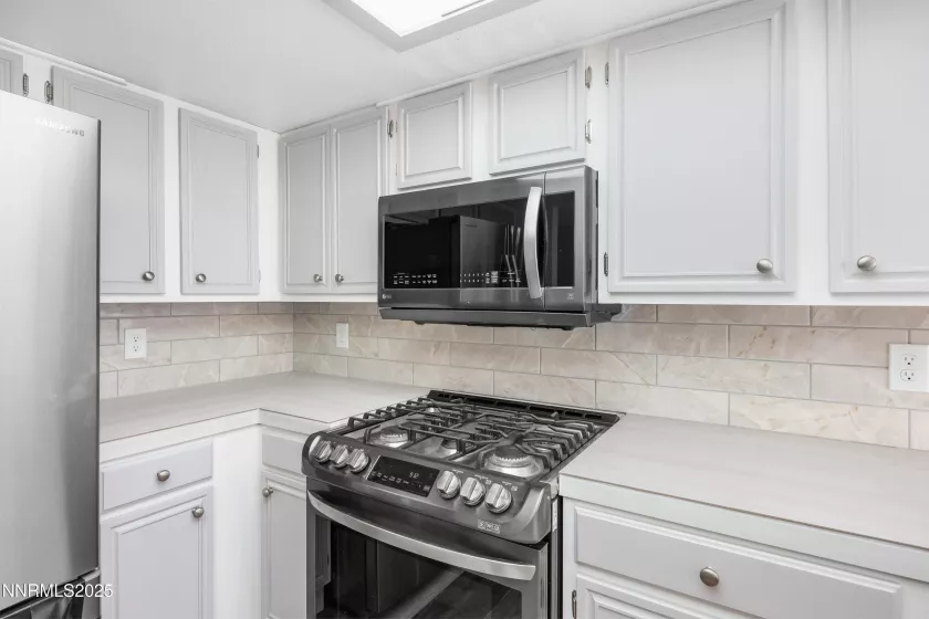 260 Virgil, Sparks, Nevada 89441, 3 Bedrooms Bedrooms, ,3 BathroomsBathrooms,Residential,Residential,Virgil,250056133