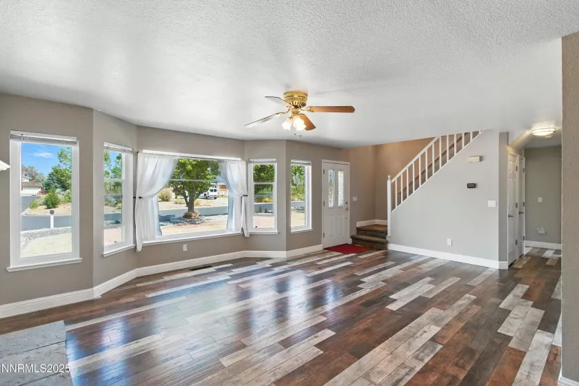 260 Virgil, Sparks, Nevada 89441, 3 Bedrooms Bedrooms, ,3 BathroomsBathrooms,Residential,Residential,Virgil,250056133