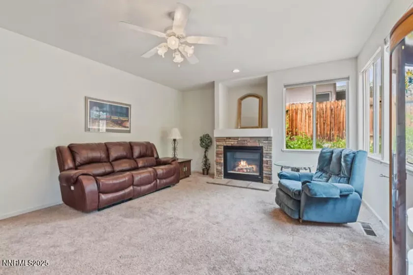 2730 Avenida De Landa, Reno, Nevada 89523, 4 Bedrooms Bedrooms, ,3 BathroomsBathrooms,Residential,Residential,Avenida De Landa,250056134