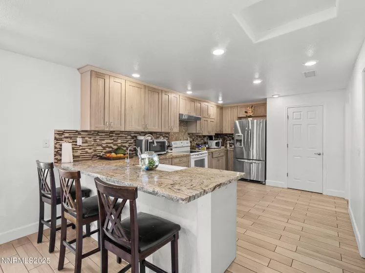 5216 Sun Valley, Sun Valley, Nevada 89433, 3 Bedrooms Bedrooms, ,3 BathroomsBathrooms,Residential,Residential,Sun Valley,250056082