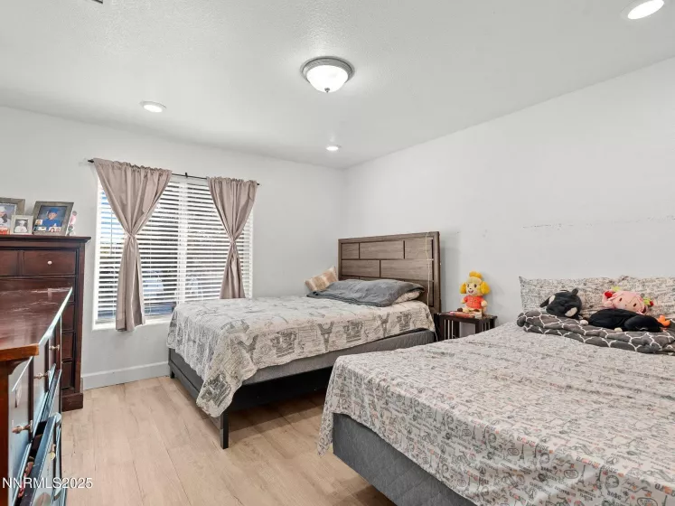 5216 Sun Valley, Sun Valley, Nevada 89433, 3 Bedrooms Bedrooms, ,3 BathroomsBathrooms,Residential,Residential,Sun Valley,250056082