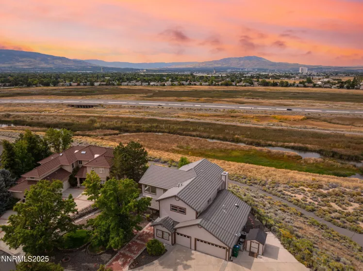 5409 Greenview, Reno, Nevada 89502, 4 Bedrooms Bedrooms, ,3 BathroomsBathrooms,Residential,Residential,Greenview,250056085