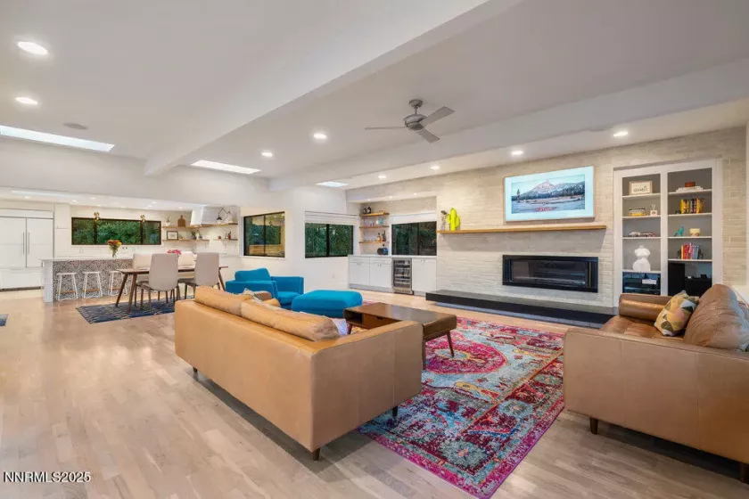 3510 San Mateo, Reno, Nevada 89509, 4 Bedrooms Bedrooms, ,3 BathroomsBathrooms,Residential,Residential,San Mateo,250056086
