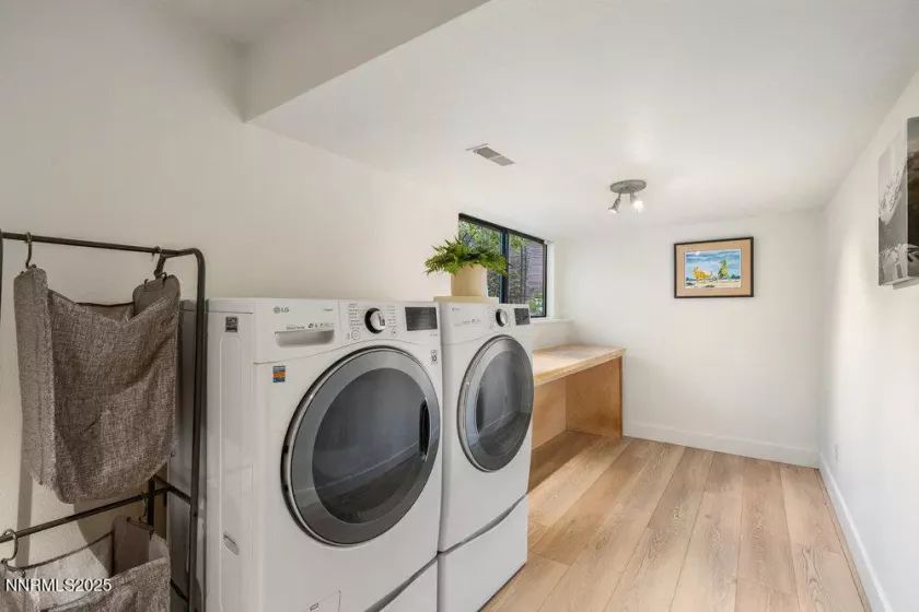 3510 San Mateo, Reno, Nevada 89509, 4 Bedrooms Bedrooms, ,3 BathroomsBathrooms,Residential,Residential,San Mateo,250056086