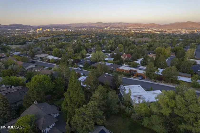 3510 San Mateo, Reno, Nevada 89509, 4 Bedrooms Bedrooms, ,3 BathroomsBathrooms,Residential,Residential,San Mateo,250056086