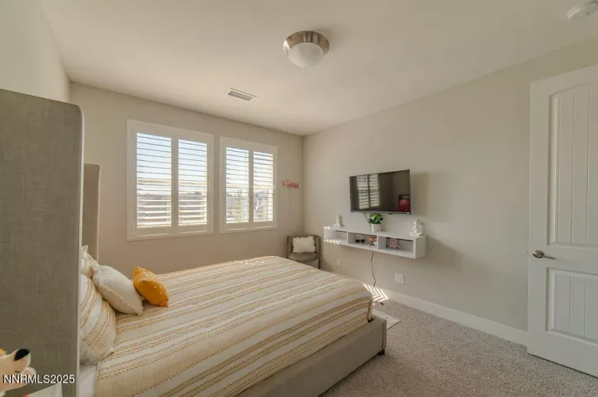 944 Los Alamitos, Minden, Nevada 89423, 4 Bedrooms Bedrooms, ,4 BathroomsBathrooms,Residential,Residential,Los Alamitos,250056135