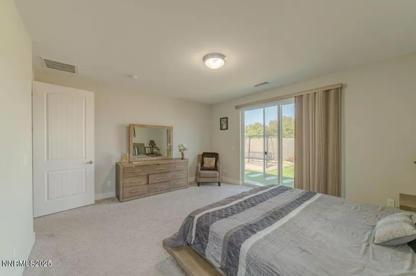 944 Los Alamitos, Minden, Nevada 89423, 4 Bedrooms Bedrooms, ,4 BathroomsBathrooms,Residential,Residential,Los Alamitos,250056135