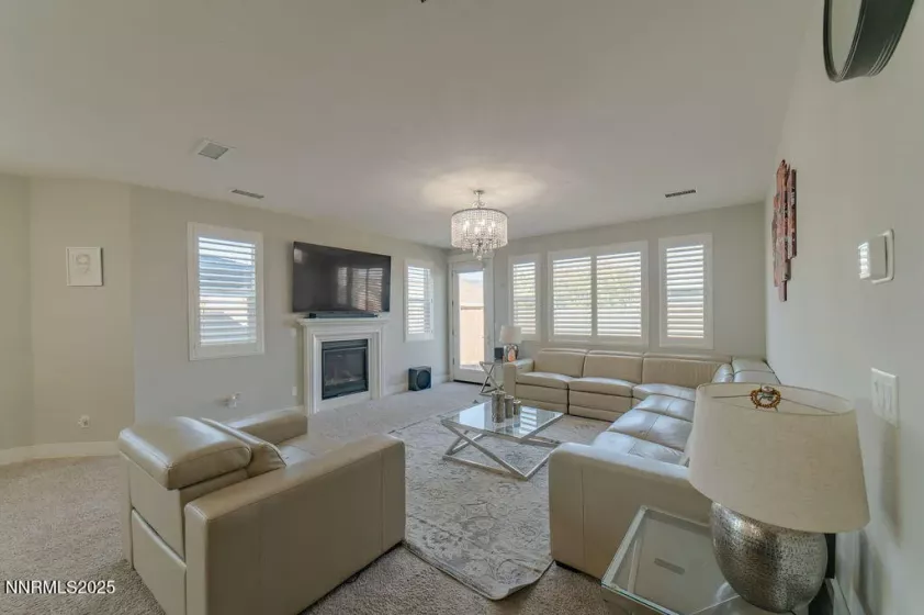 944 Los Alamitos, Minden, Nevada 89423, 4 Bedrooms Bedrooms, ,4 BathroomsBathrooms,Residential,Residential,Los Alamitos,250056135